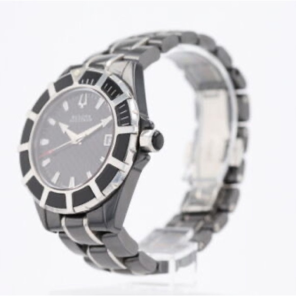 Bulova Acutron Watch - Picture 3 of 7